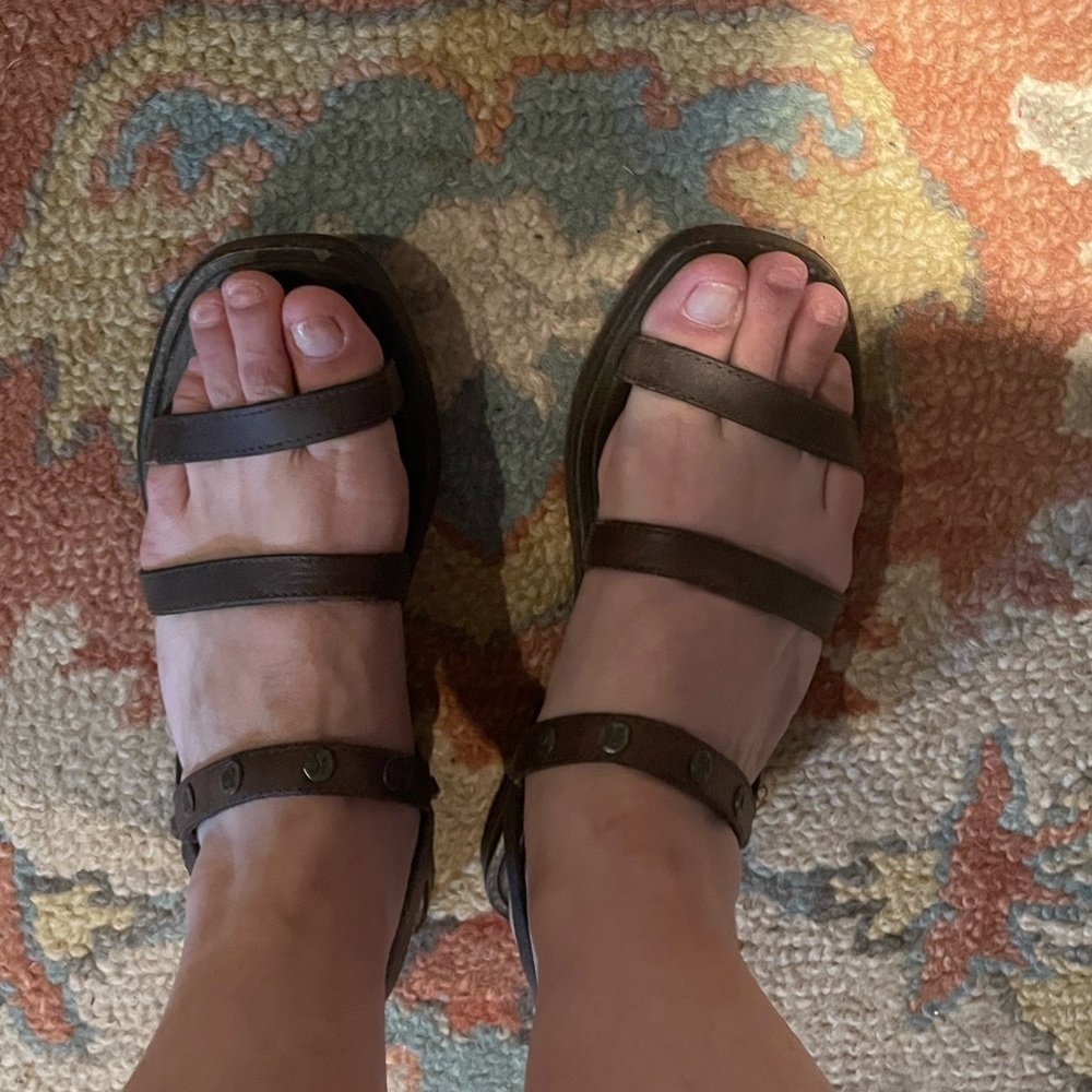 Dkny sandals - Picture 9 of 14